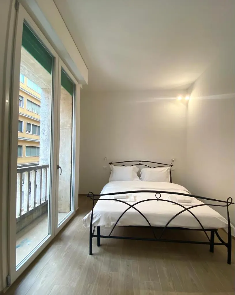 Farolfi Apartments Galliera Bolonha 0*,